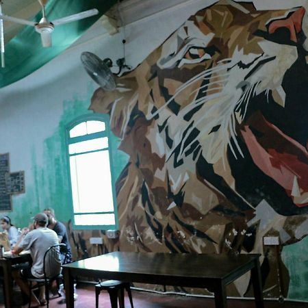 Tipsy Tiger Party Hostel George Town Extérieur photo