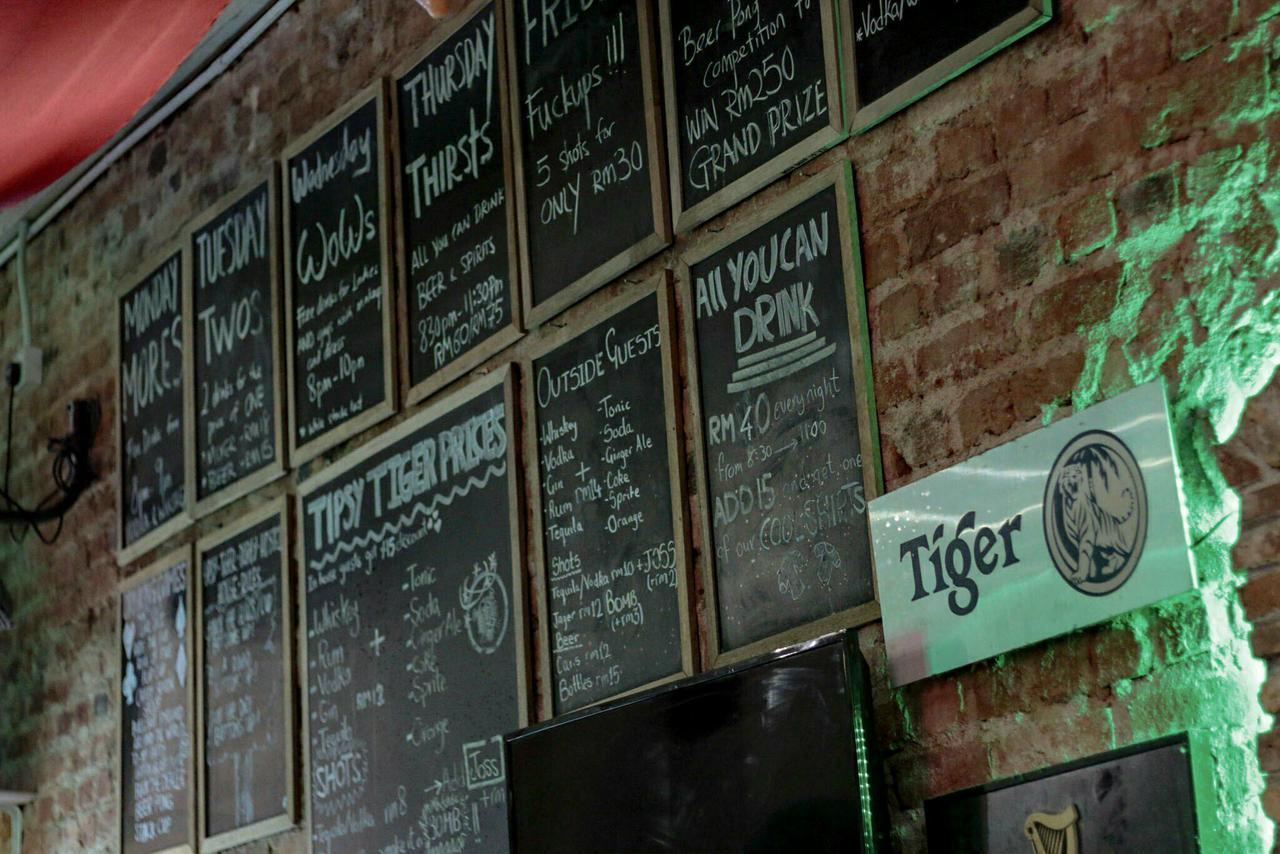 Tipsy Tiger Party Hostel George Town Extérieur photo